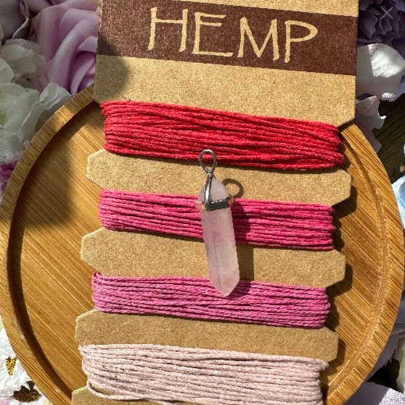 Crystal pendant necklaces. Choose a color crystal 🌈 Feel the rainbow! - Picture 5 of 6